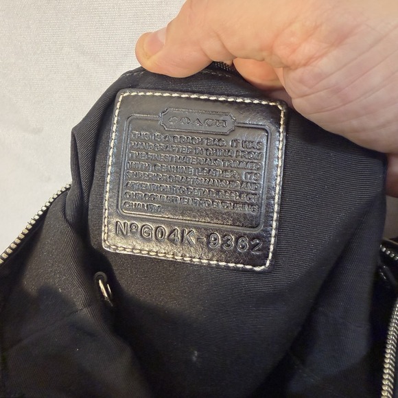 Coach Signature Soft Slim Duffle Shoulder Bag Gray & Black Y2K Crossbody 9362 - Picture 10 of 11